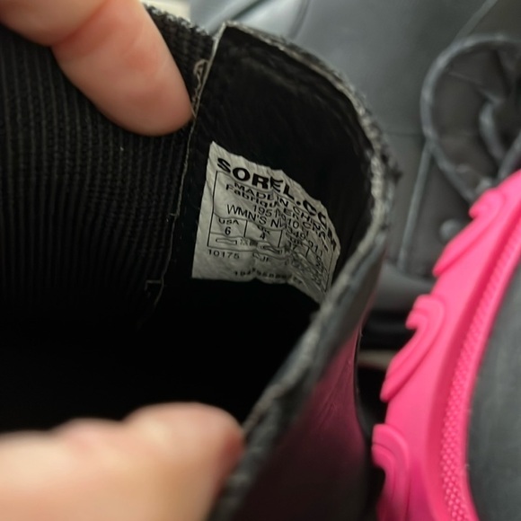 Sorel Brex Heel Chelsea Bootie boot shoe black hot pink platform 6 6.5 bootie - Picture 6 of 7